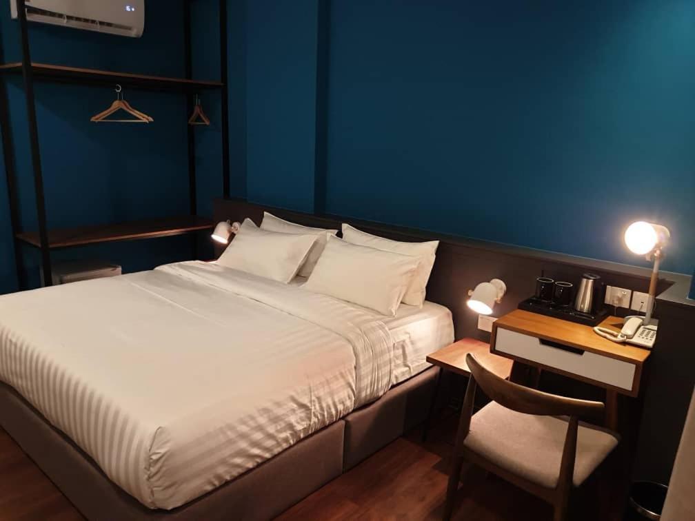 O&G Hotel Parit Buntar Kültér fotó